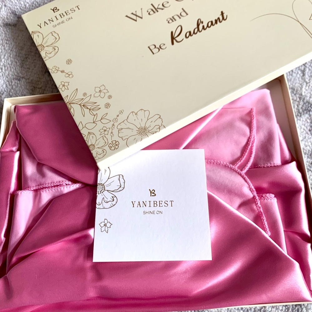 Women's Pink Satin hair Bonnett